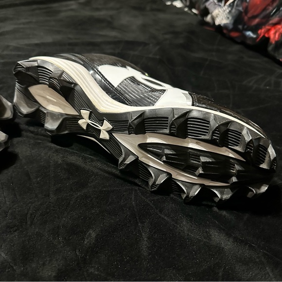 Under Armour Mens Football Cleats, US11 - Picture 5 of 6